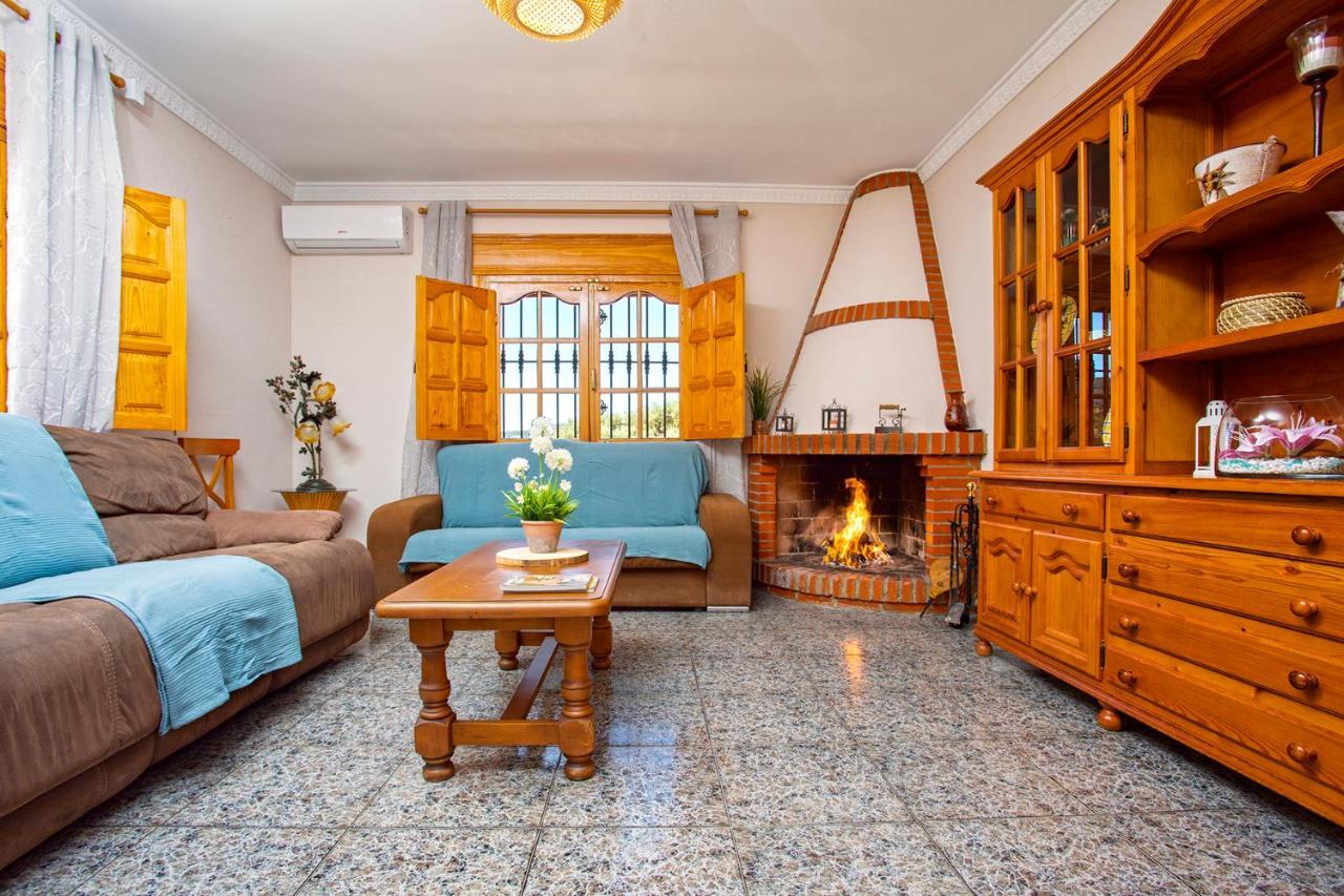 Alcaucín Casa Los Cortijillos מראה חיצוני תמונה